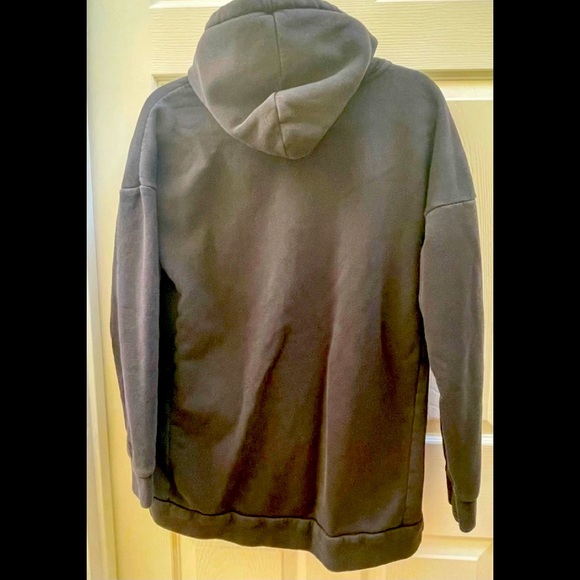 🔥 SOLD ON MERC 🔥 Adidas Men’s hooded sweatshirt - Picture 4 of 4